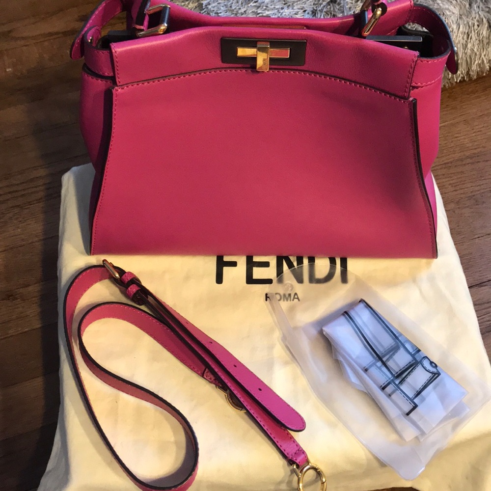 Magenta Fendi peekaboo leather satchel bag